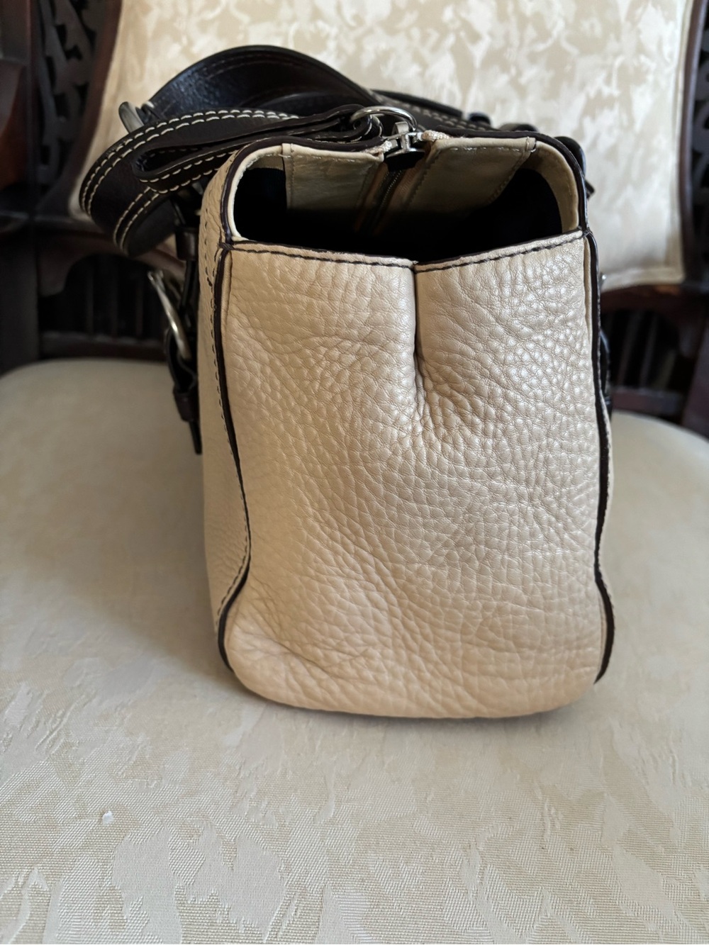 COACH CHELSEA BEIGE PEBBLED LEATHER SATCHEL SHOULDER BAG - Picture 4 of 12